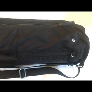 Lululemon yoga bag